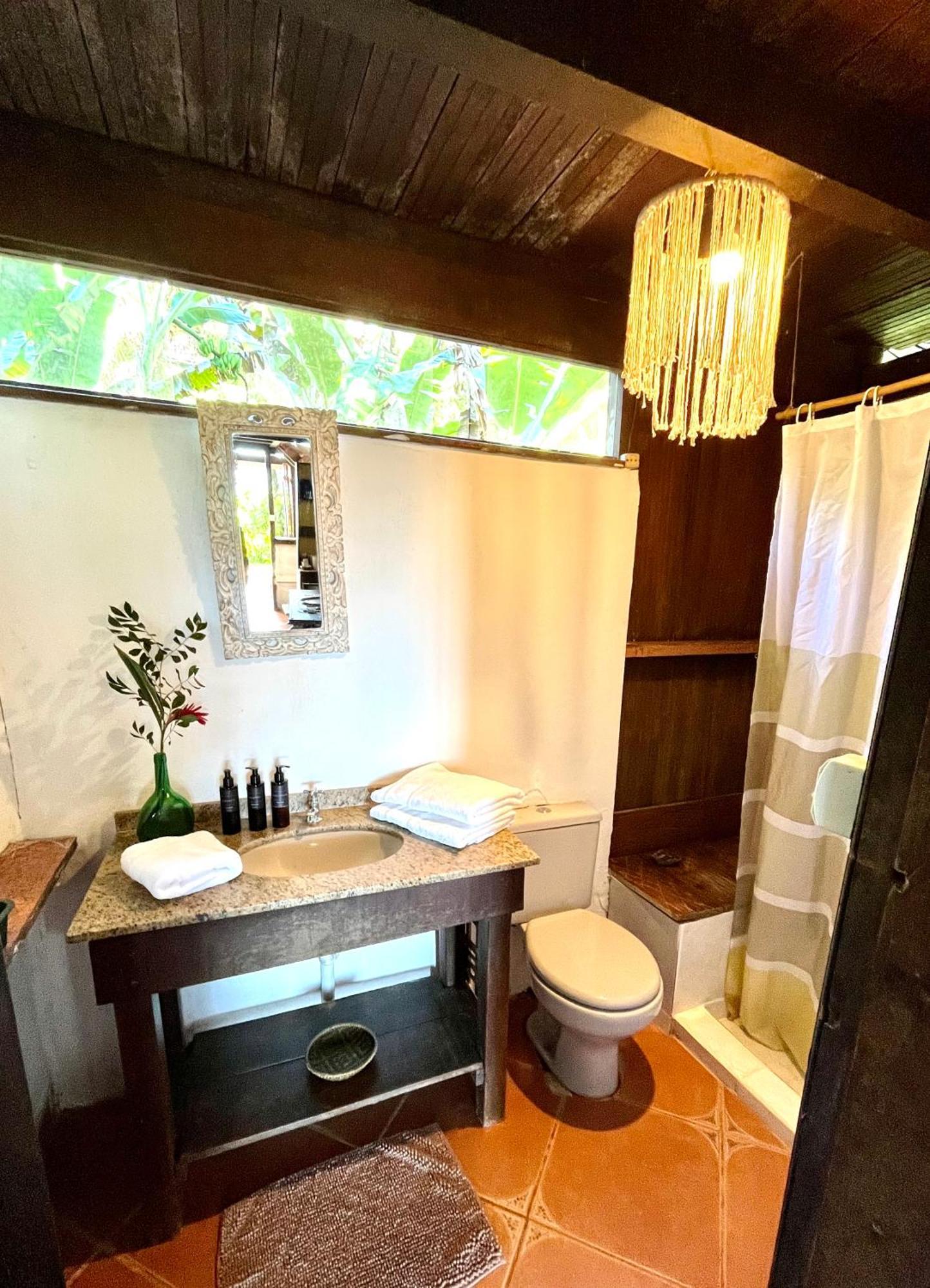 Jungle Lodge Vila do Abraao Ngoại thất bức ảnh